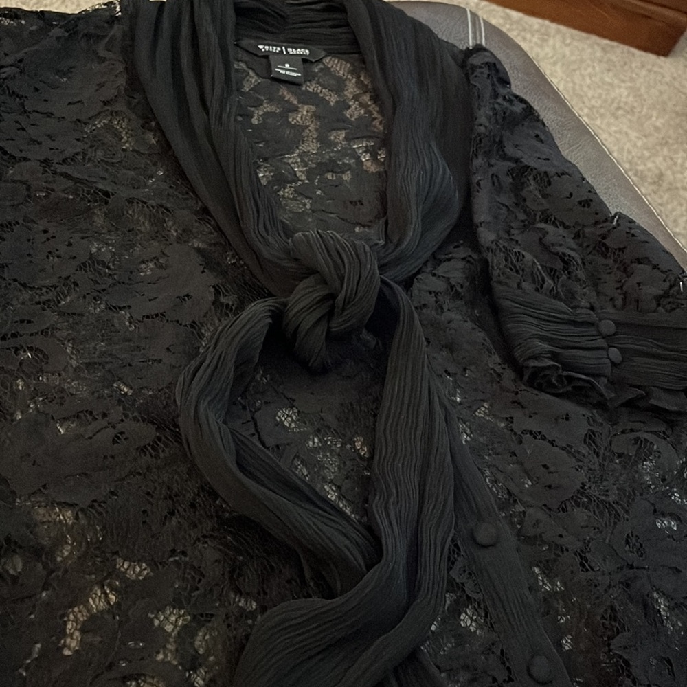 WHBM Lace top with coveted buttons with long silk tie